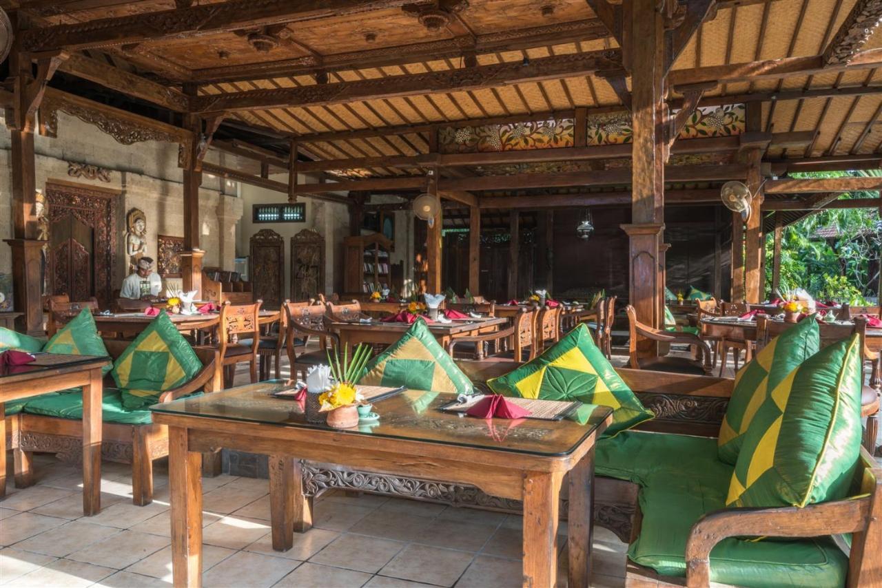 Sari & Pemuteran (Bali)