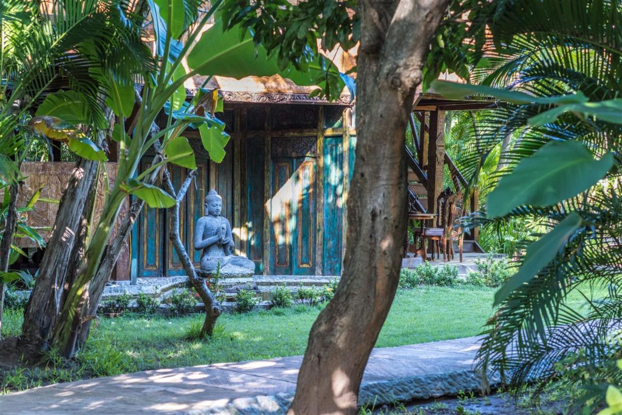 Sari & Holiday park 3*